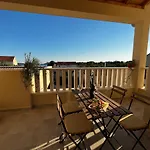 Apartman Pekasovi Seaview On A Beautiful Island Krapanj Šibenik