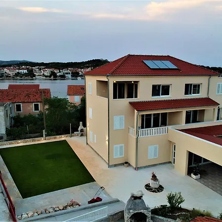 Apartment Pekasovi Seaview On A Beautiful Island Krapanj Sibenik