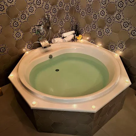 Pekasovi Seaview On A Beautiful Island Krapanj