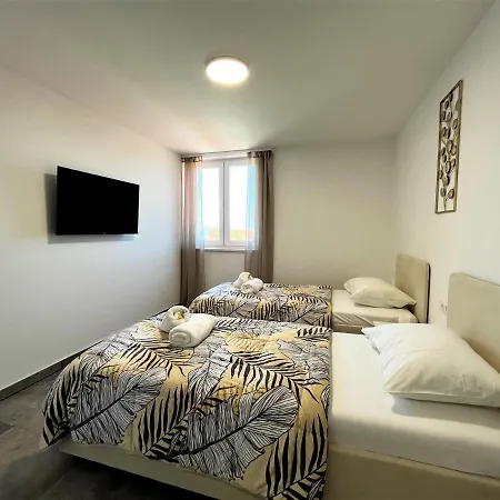 아파트 Pekasovi Seaview On A Beautiful Island Krapanj *