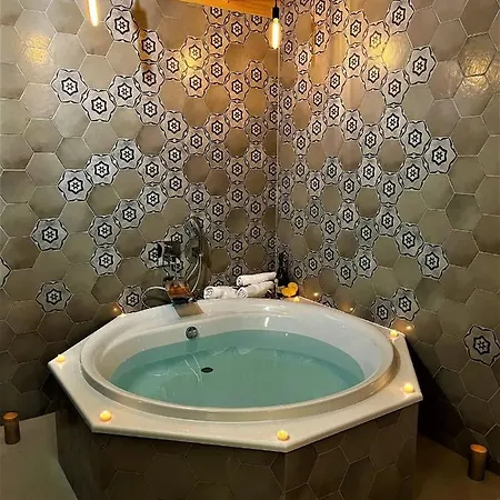 아파트 Pekasovi Seaview On A Beautiful Island Krapanj *