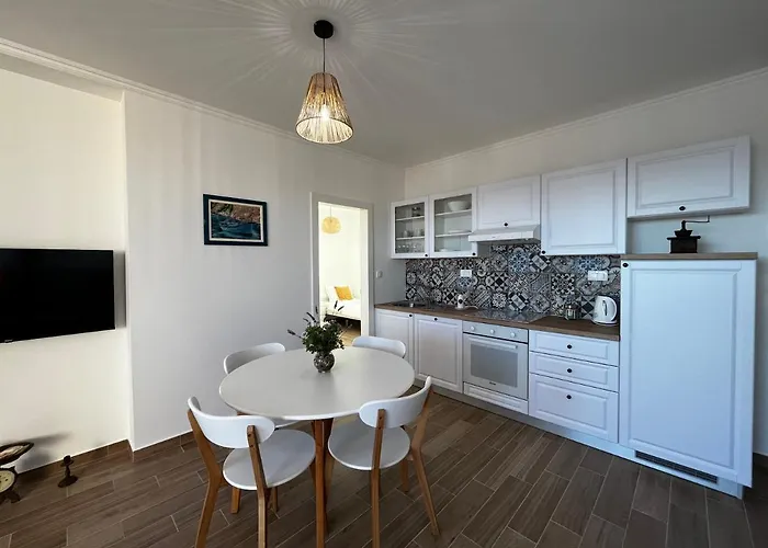 Pekasovi Seaview On A Beautiful Island Krapanj דירה שיבניק