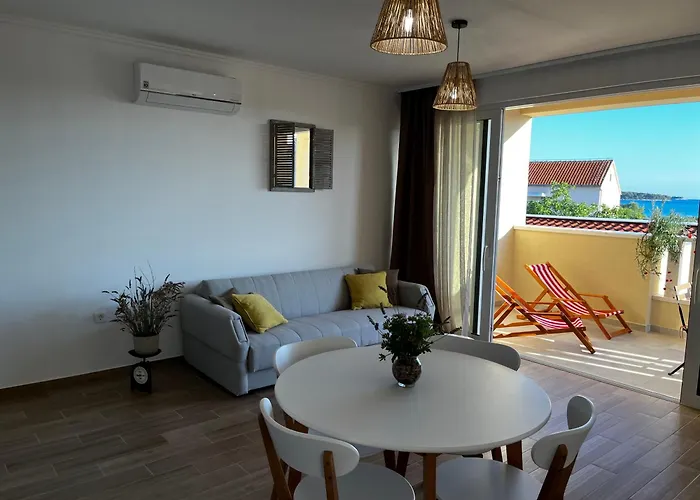 דירה Pekasovi Seaview On A Beautiful Island Krapanj *