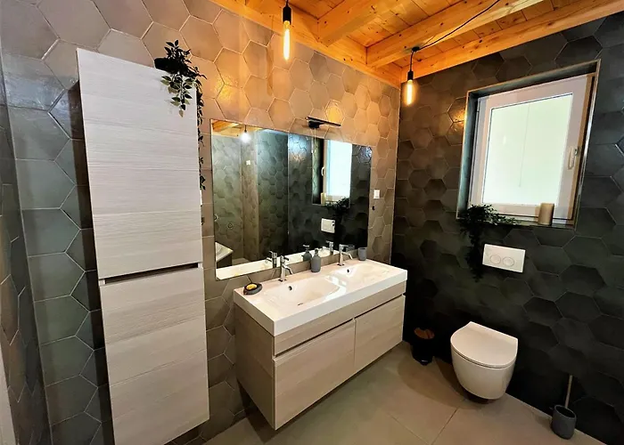 דירה Pekasovi Seaview On A Beautiful Island Krapanj שיבניק