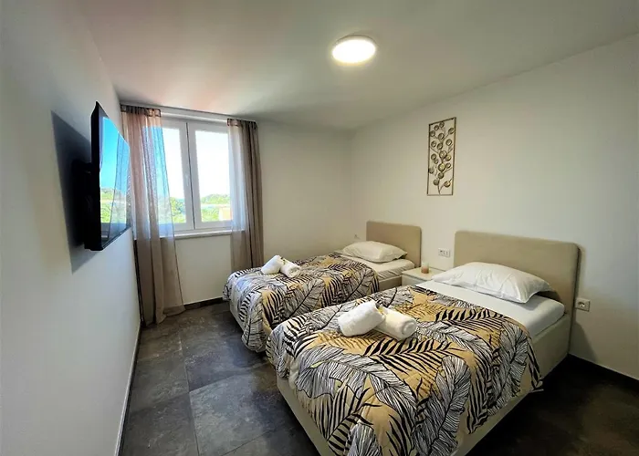 Apartment Pekasovi Seaview On A Beautiful Island Krapanj *