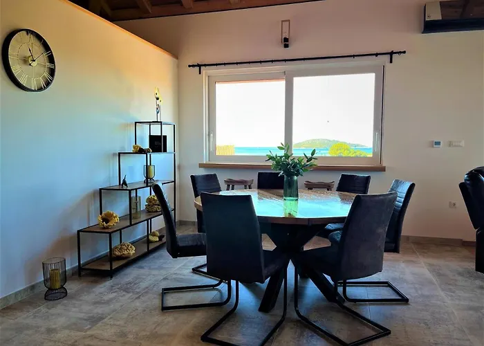 Apartment Pekasovi Seaview On A Beautiful Island Krapanj *