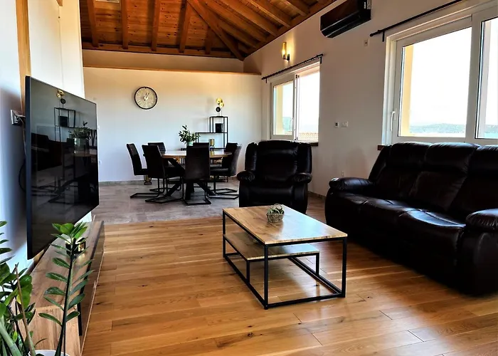 Pekasovi Seaview On A Beautiful Island Krapanj *